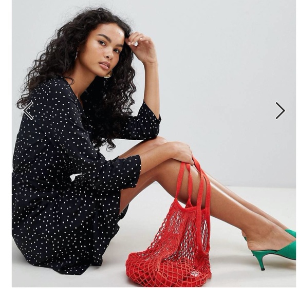 Elegant Black Polka Dot Wrap Dress - Picture 5 of 9